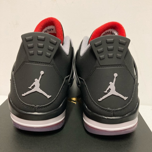 New air jordan 4 retro breds mens golf shoes in hand - Picture 5 of 12